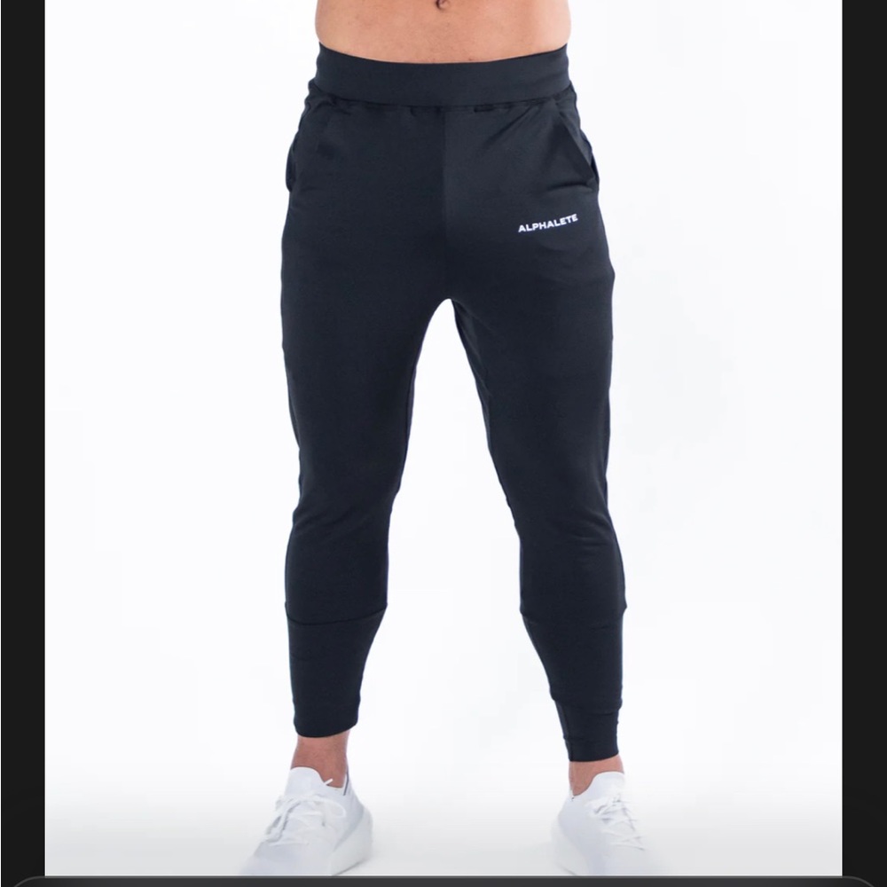 Alphalete Trace Jogger NWOT